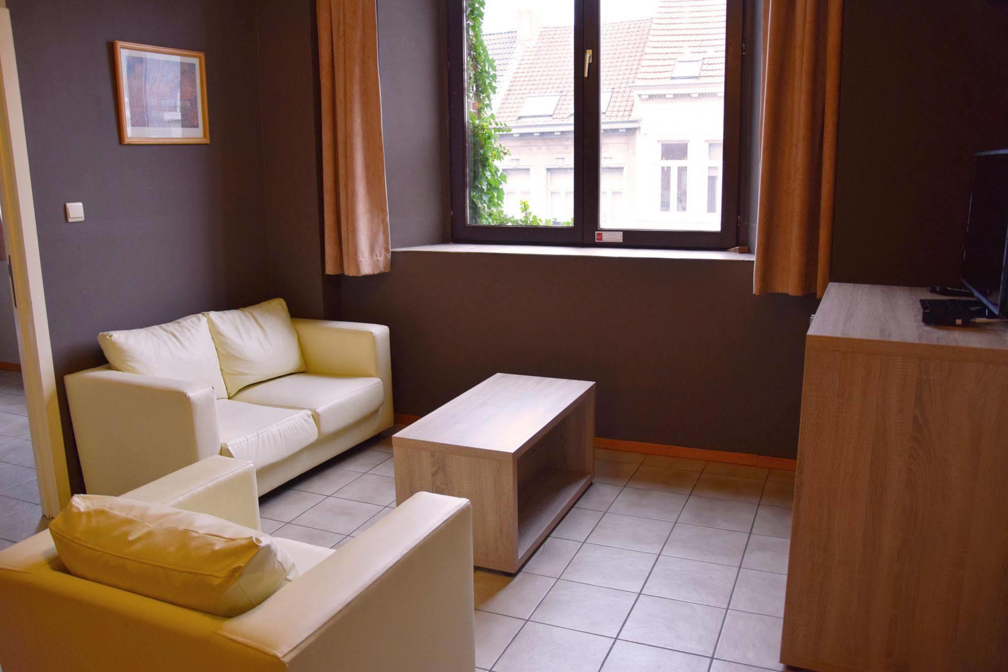 Condo Gardens Anversa Esterno foto
